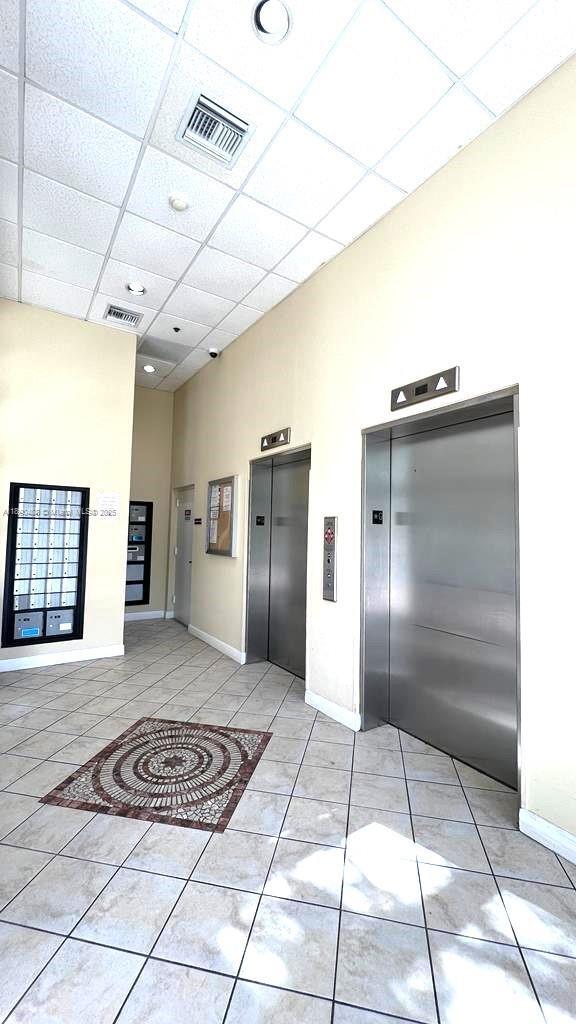 Building Photo - 1200 Town Center Dr