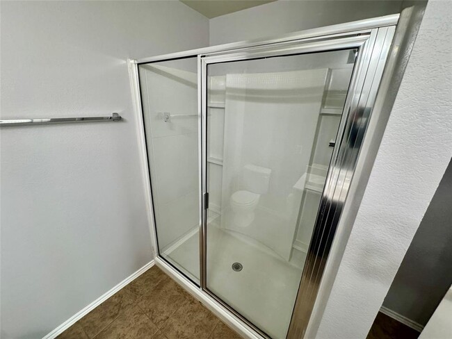 Building Photo - 5816 Knoll Pines Pass