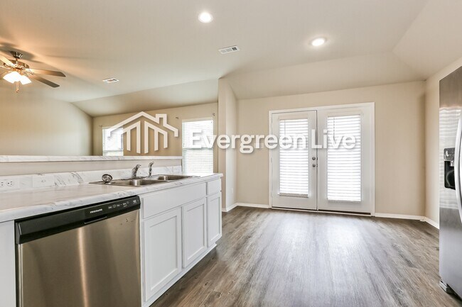 Building Photo - 46 Dunnaway Dr