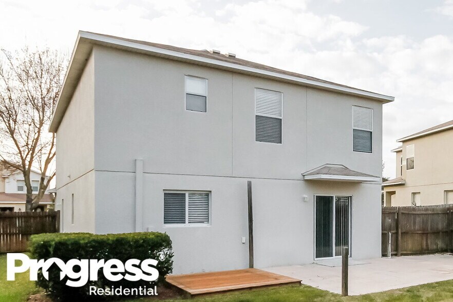 Building Photo - 9540 Simeon Dr