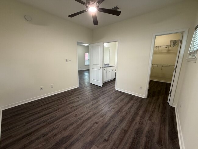 Building Photo - 37 Bayou Rd