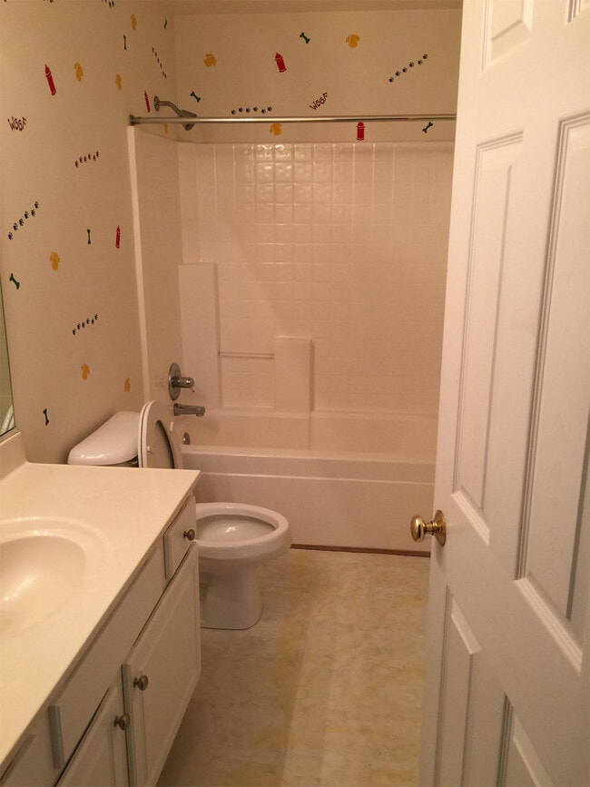 Building Photo - 1834 Rolfe Way