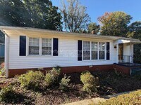 Building Photo - 3013 Masonic Dr