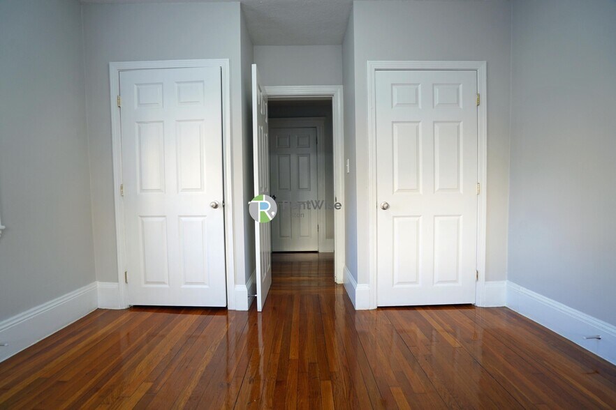 Building Photo - 146 Chiswick Rd