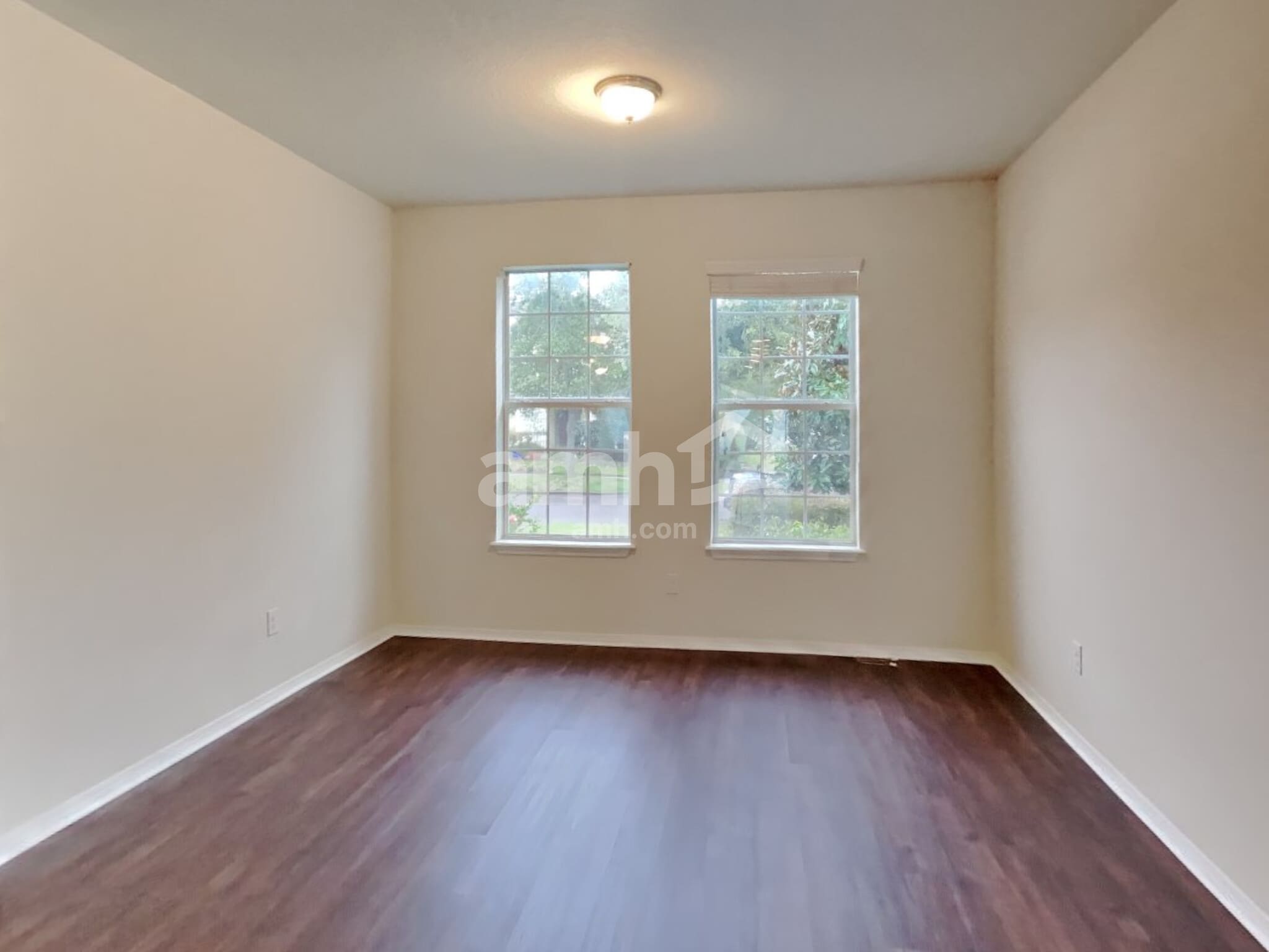 Building Photo - 2806 Maple Brook Loop