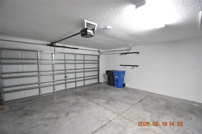 Building Photo - 9610 Sage Creek Dr