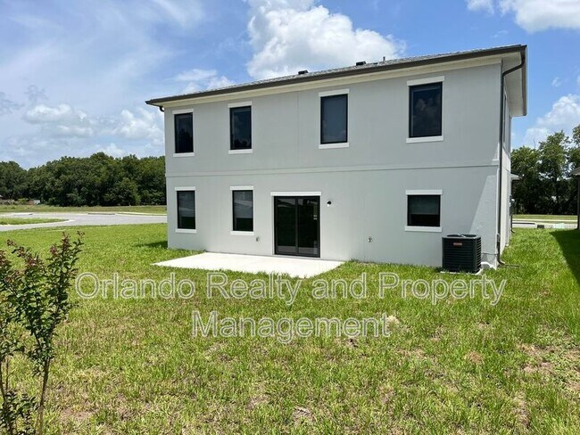 Building Photo - 6201 Chorus Dr