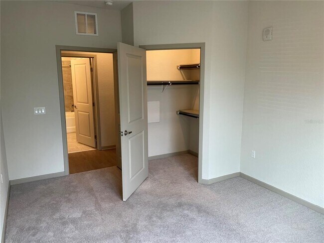 Building Photo - 8498 Telfair Dr