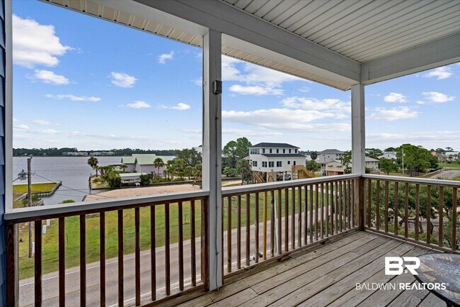 Building Photo - 417 Windmill Ridge Rd