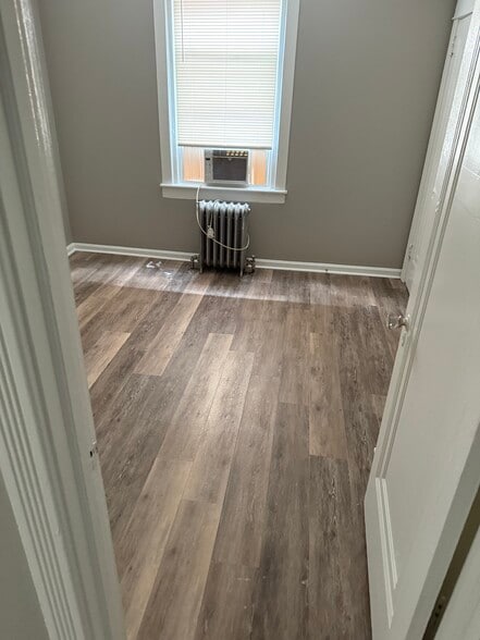 Building Photo - 5048 Gainor Rd