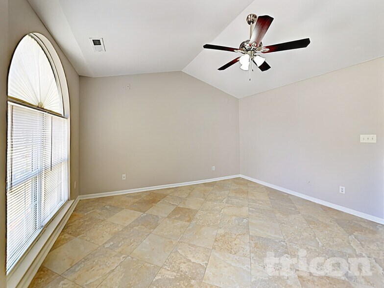 Building Photo - 4626 Falcon Chase Dr SW