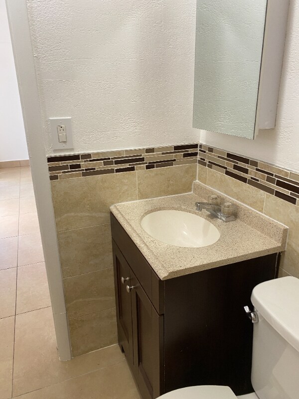 Building Photo - 4975 SW 129th Ct