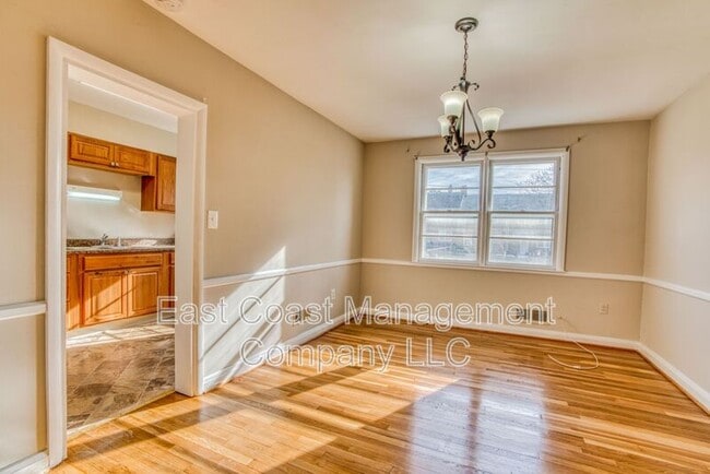 Building Photo - 6149 Dunroming Rd