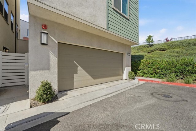 Building Photo - 1692 Enterprise Dr