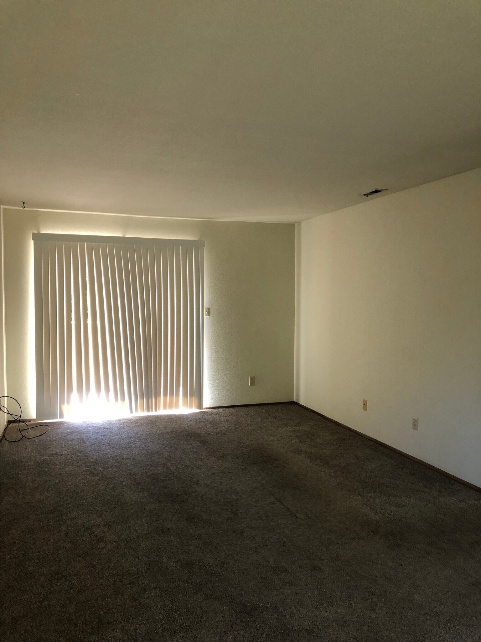 Building Photo - 538 Ironwood Ter