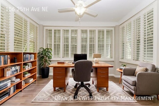 Building Photo - 106 25th Ave NE