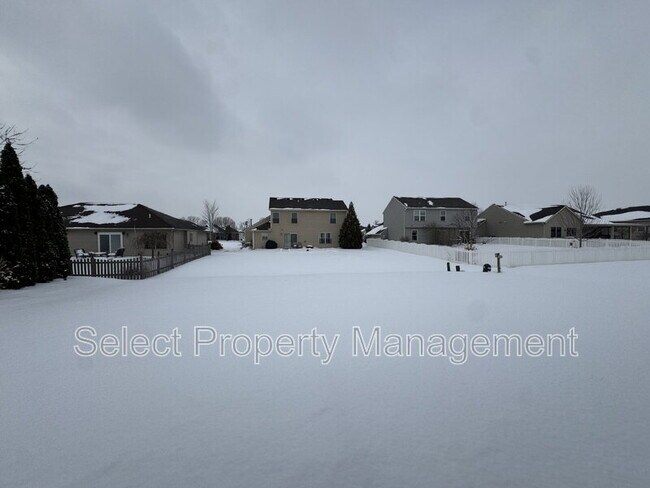 Building Photo - 829 Willen Ln