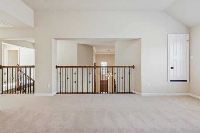 Building Photo - 11 Vershire Cir