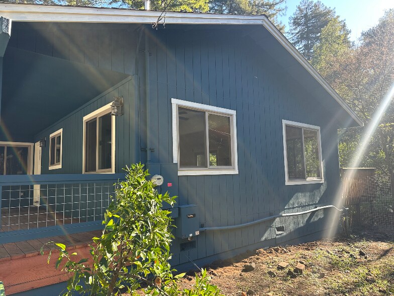 Building Photo - 133 Lanktree Ln