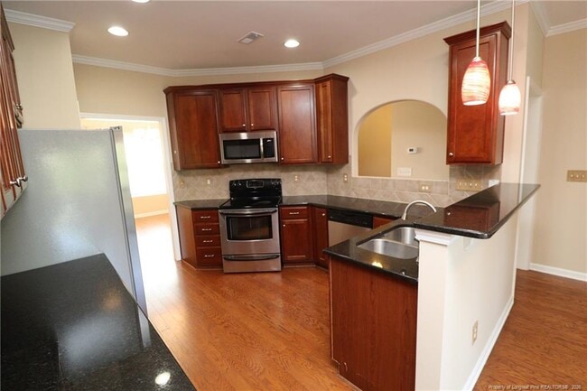 Building Photo - 711 Keystone Park Dr