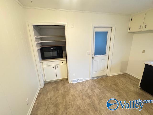 Building Photo - 808 Muriel Dr SE