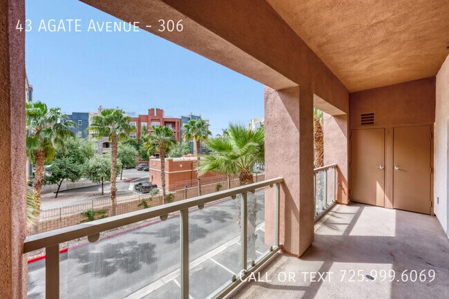 Building Photo - 43 E Agate Ave