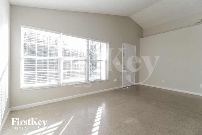 Building Photo - 5227 Aventura Blvd