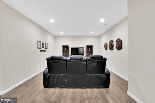 Building Photo - 10407 Aberdeen Ct