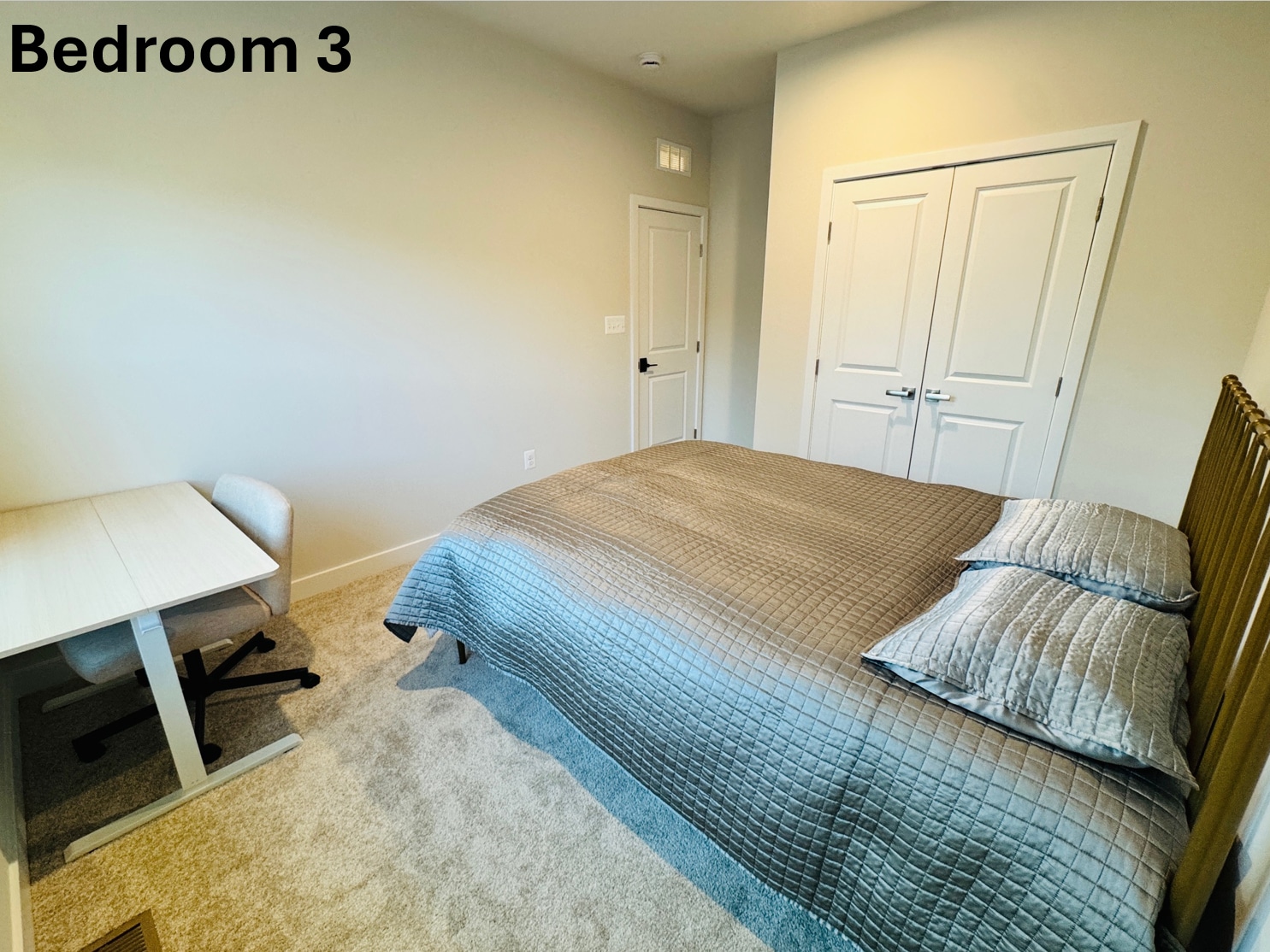 Bedroom 3 - 7868 Blackbriar Way