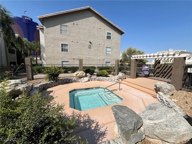 Building Photo - 4200 S Valley View Blvd
