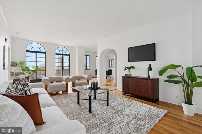 Building Photo - 1512 Spruce St