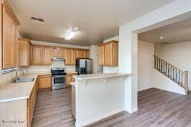 Building Photo - Bright, Spacious Living in Julian Ranch