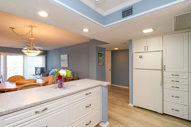 Building Photo - ** OFF-SEASONAL OR 6 MONTHS AND 1 DAY ANNU...