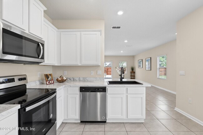 Building Photo - 9624 Baylin Ct