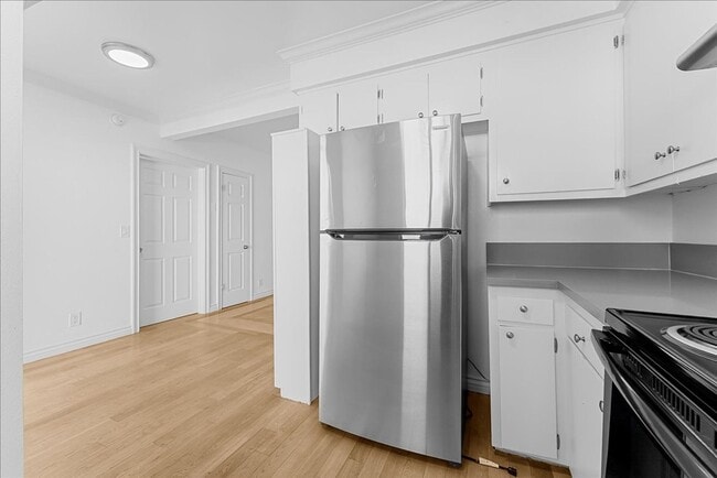 Building Photo - 11661 Erwin St