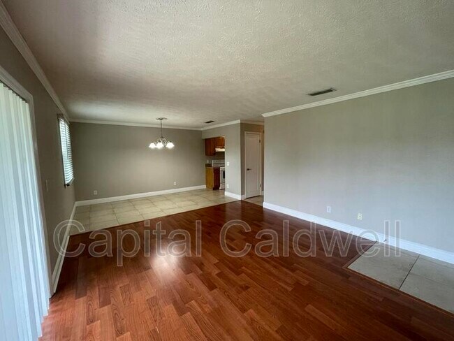 Building Photo - 13686 Orange Sunset Dr