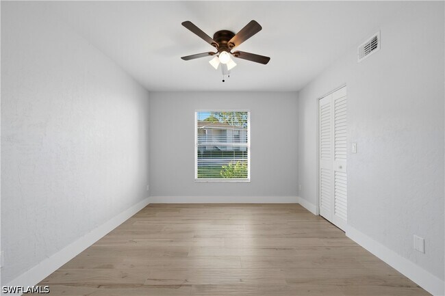 Building Photo - 1330 Derbyshire Ct