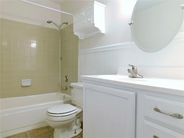 Building Photo - 2716 Mistywood Ln