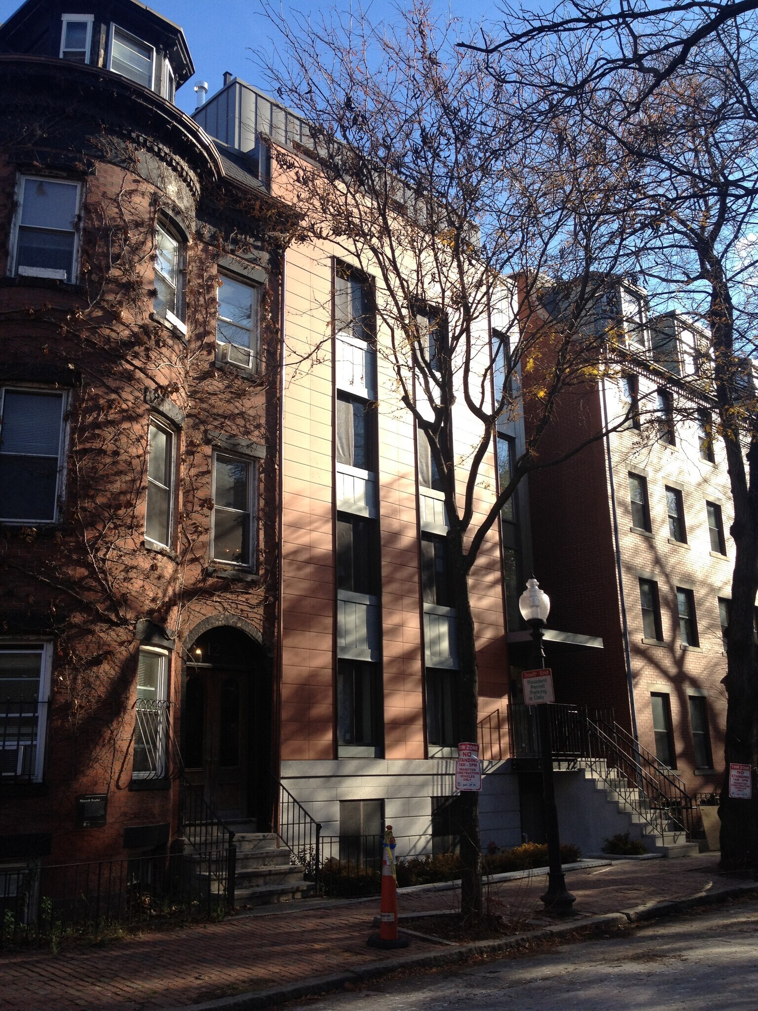 Building Photo - 16 E Springfield St