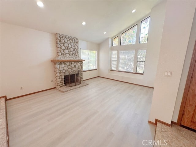 Building Photo - 2230 E Vista Mesa Way