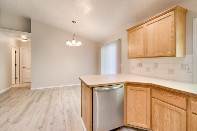 Building Photo - Remodeled Boise home with 4 bedrooms