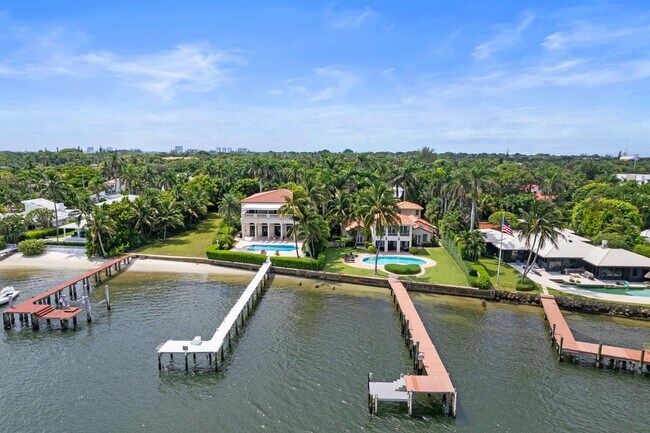 Building Photo - 3304 N Flagler Dr