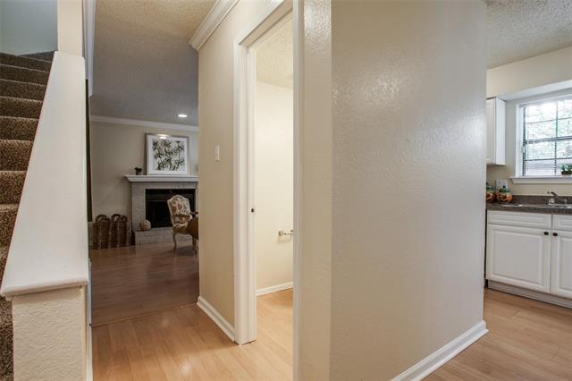 Building Photo - 5320 Columbia Ave