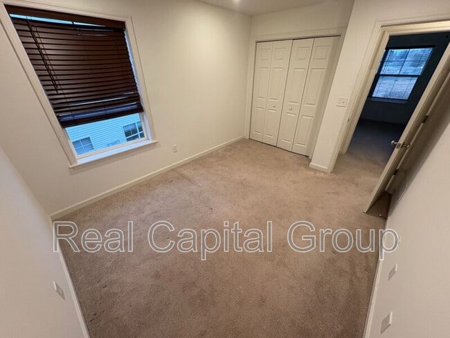 Building Photo - 28 Whitaker Dr