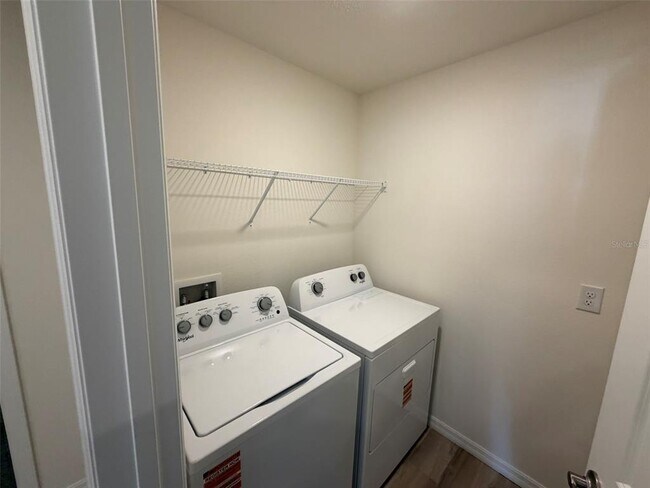 Building Photo - 8867 SW 46 Ter