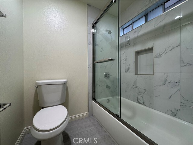 Building Photo - 223 N Olive Ave