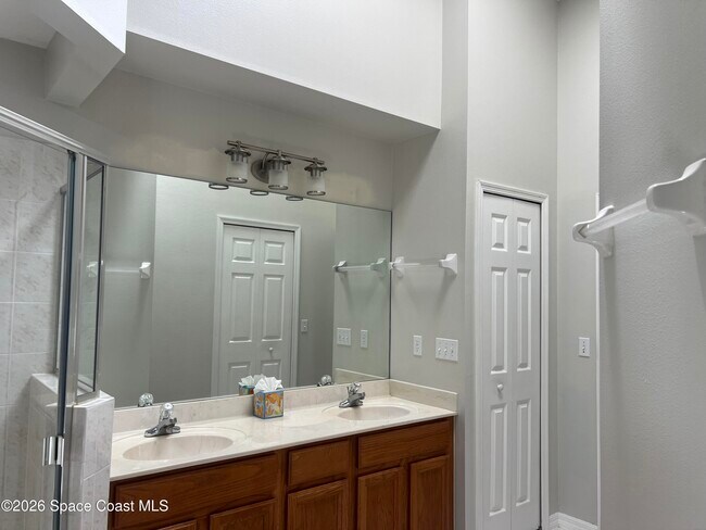 Building Photo - 7641 Candlewick Dr