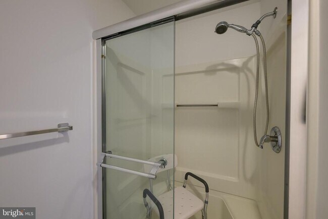 Building Photo - 3100 N Leisure World Blvd