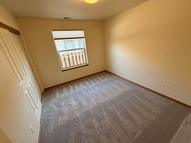 Building Photo - 1126 SW 33rd St