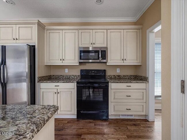 Building Photo - 314 Ivystone Dr